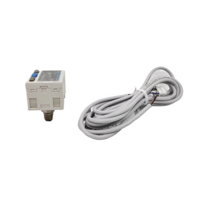ZSE30AF-01-P SMC مفتاح الضغط الرقمي الضغط المركب R1/8 شاشة ملونة PNP مفتوحة المجمع 1 خروج