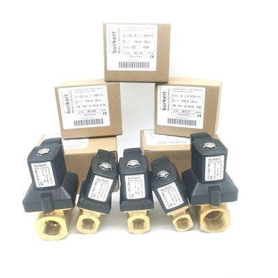 00125370 الصمام الكهربائي burkert 6014 C الاتصال بالصفحة السفلية المباشرة المغلقة عادة 2.0 فتحة التدفق AC220V 8W جسم الصمام النحاسي 0 ~ 10bar