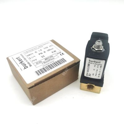 FKM Seal صمام الكهربائي G1/4 بوصة G1/4 بوصة 00125304 6013 نوع العمل المباشر 2/2 مغلق عادة 3.0 فتحة تدفق FKM Seal 220VAC 8W 0 ~ 10bar جسم صمام النحاس