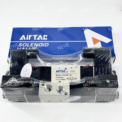 صمام الكهربائية 4V330C-08 AIRTAC للهواء 0.15 إلى 0.8 MPa 21 إلى 114 Psi الهواء السائل