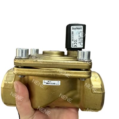 صمام الملف اللولبي Burkert 00221857 6281 النوع G1 2/2 مغلق عادةً فتحة تدفق 25.0 NBR جسم صمام نحاسي مختوم AC24V 8W