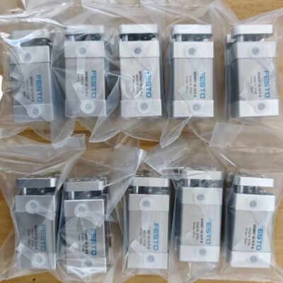 أسطوانة مزدوجة التصرف ضيقة 30 ملم Festo ADNGF-12-30-P-A ، 12 ملم مع عصا دليل 554210