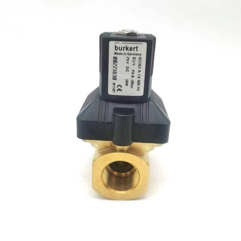 نوع السترة BURKERT 00134245 6013 نوع اتصال الصفيحة السفلية مغلقة عادة جسم صمام النحاس 0 ~ 25bar